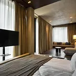 Goral & Hotel *