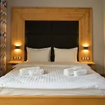 Goral & Hotel Bukovel
