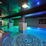 Goral & Hotel Bukovel