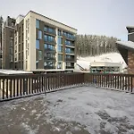 Goral & Hotel