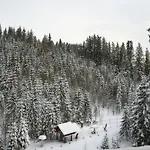 Goral & Hotel