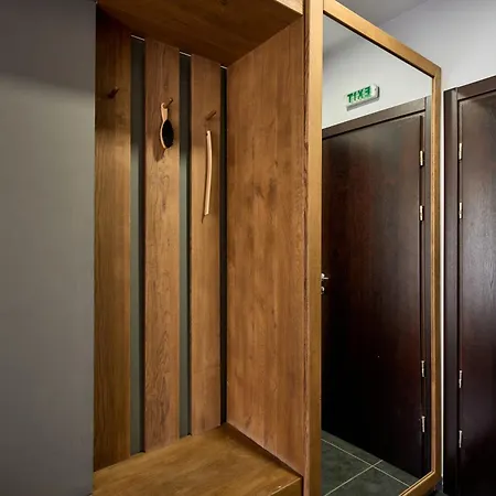 Hotel Goral &