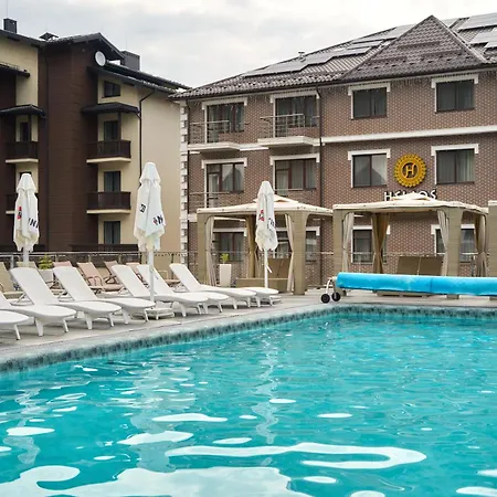 Goral & Hotel Bukovel