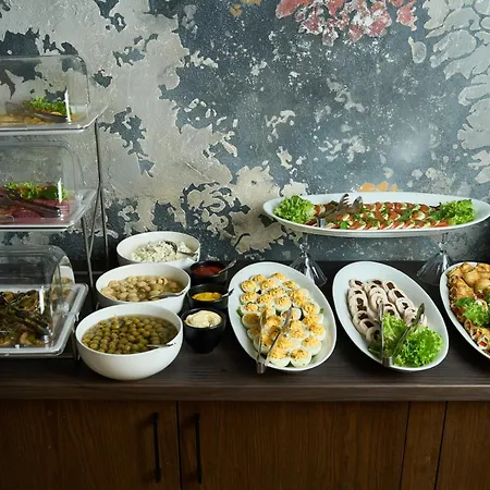 Hotell Goral & *