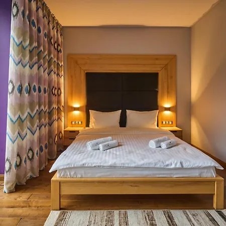 Goral & Hotel Bukovel