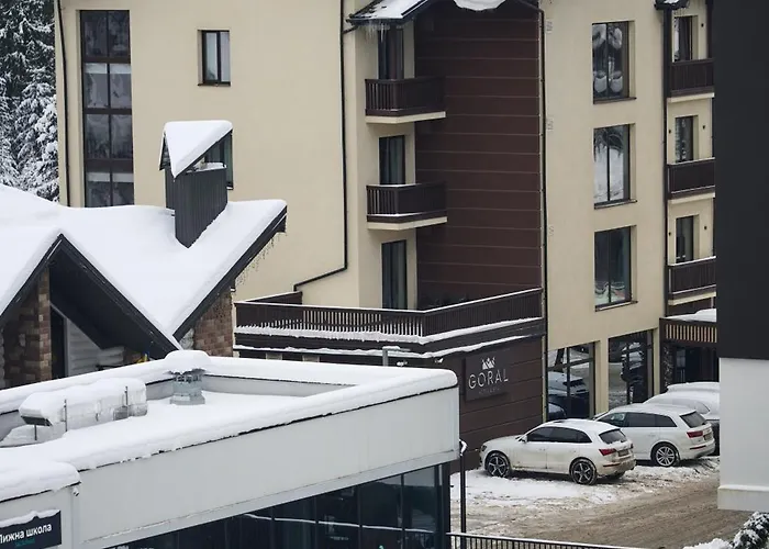 Hotel Goral &